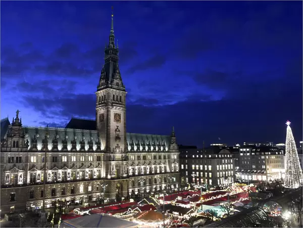 A general view is seen of the Christmas market in front of the historical town hall
