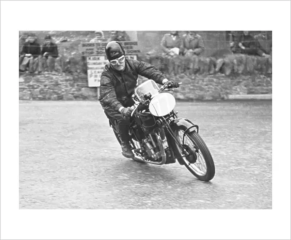 Frank Coleman (Velocette) 1949 Junior Clubman TT