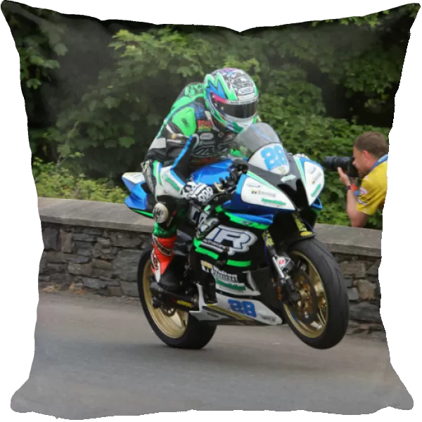 Michael Sweeney (JWM Yamaha) 2018 Supersport TT