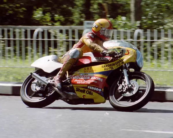 Eddie Roberts (Yamaha) 1982 Senior TT