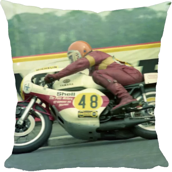 Gerry Mateer (Yamaha) 1976 Senior TT