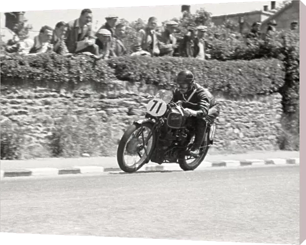 Bob Walker (Velocette) 1951 Senior TT