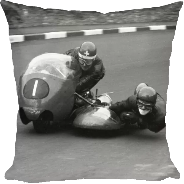 Fritz Scheidegger & Horst Burkhardt (BMW) 1961 Sidecar TT