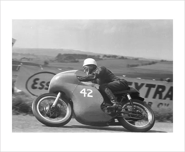 Geoff Duke (Norton) 1959 Junior Ulster Grand Prix