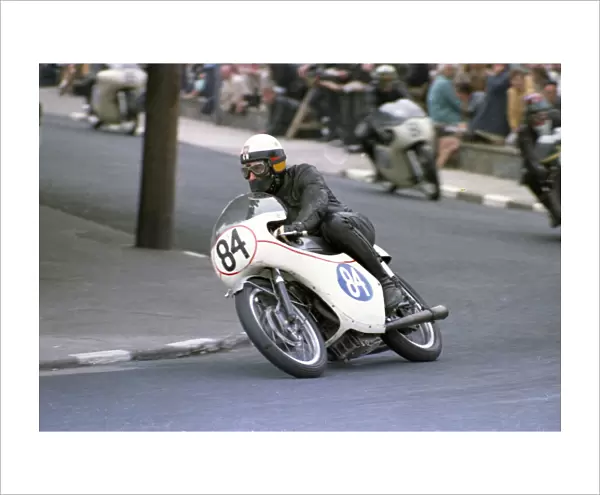 Gerhard Heukerott (Honda) 1968 Junior TT