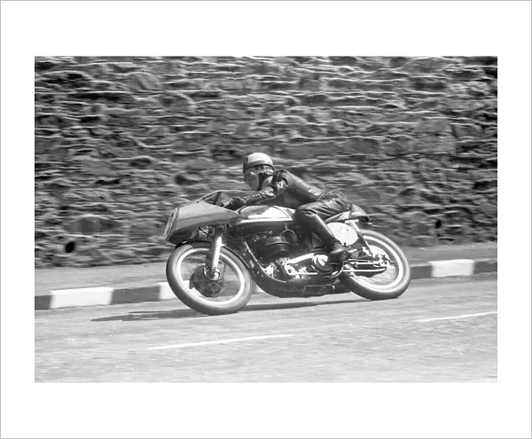 Alan Holmes (Norton) 1957 Junior TT