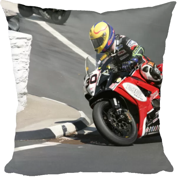 John Burrrows (Suzuki) 2009 Superbike TT