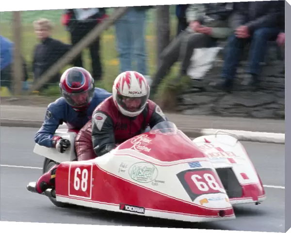 Brian Rostron & Tony Wilde (Baker Yamaha) 2000 Sidecar TT