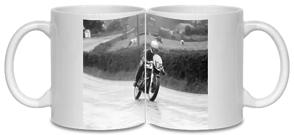 Ron Lindup (Norton) 1961 Senior Manx Grand Prix
