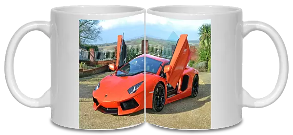 Lamborghini Aventador 2012 Orange