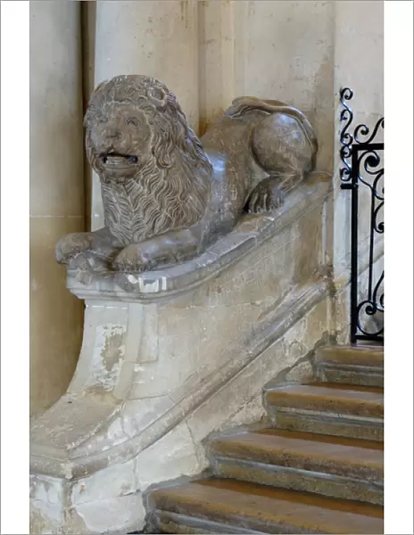 03. France, Arles, Provence, lion statue inside city hall