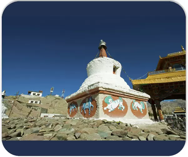 India, Ladakh, Leh, small white stupa at the entrance of the city