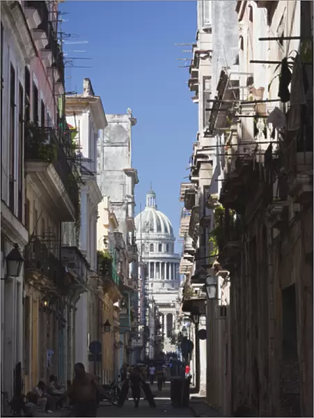 Cuba, Havana, Havana Vieja, Muralla street view towrds the Capitolio Nacional