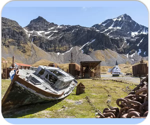 Grytviken Whaling Station, open to visitors, but most walls and roofs of the factory
