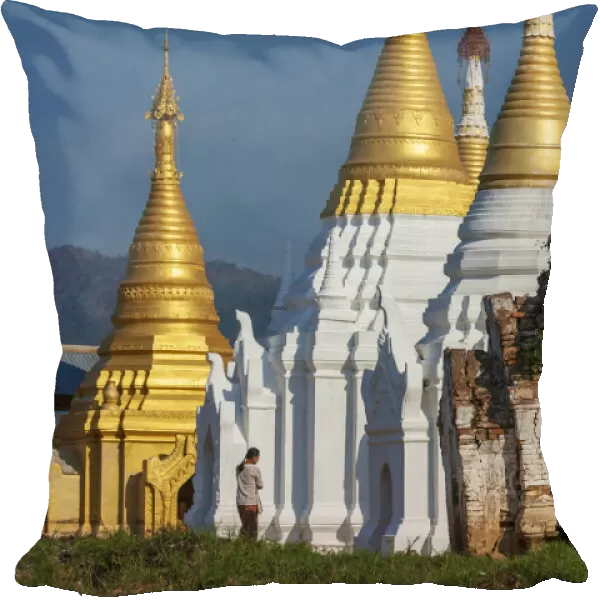 Myanmar, Shan State, Indein, Shwe Indein Pagoda