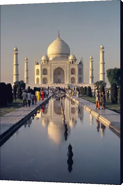 Asia, India, Agra. At dusk the reflection pool in front of the Taj Mahal, a World Heritage Site