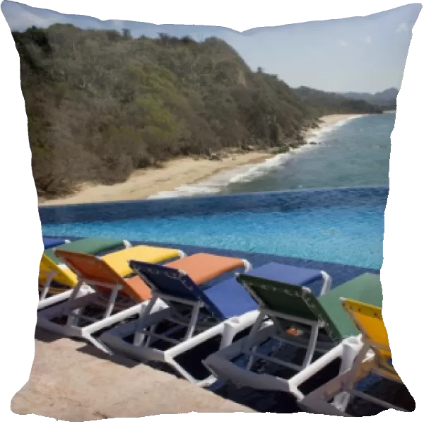 Mexico, Nayarit, San Francisco, San Pancho. Pool view from villa Vista Magica, exclusive