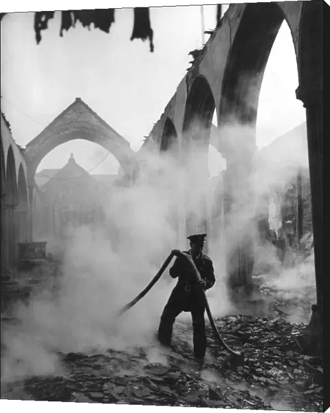 Blitz in Plymouth -- St Andrews Parish Church, WW2