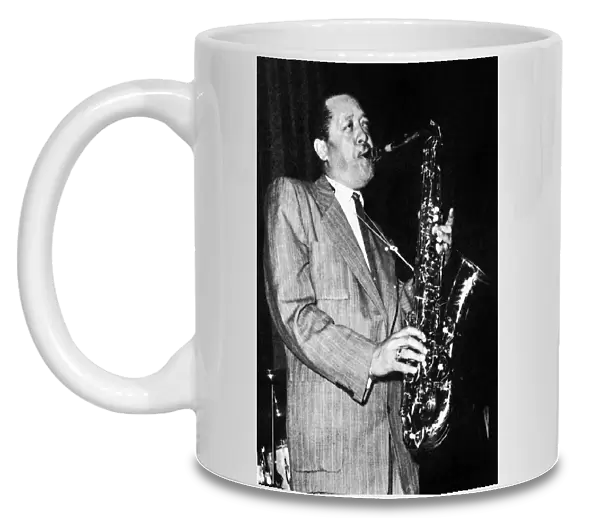 LESTER YOUNG (1909-1959). American musician
