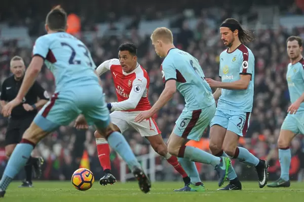 Alexis Sanchez in Action: Arsenal vs Burnley (2016-17)