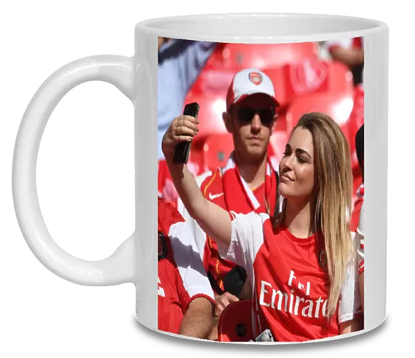 Arsenal fan. Arsenal 2: 1 Chelsea. FA Cup Final. Wembley Stadium, 27  /  5  /  17. Credit