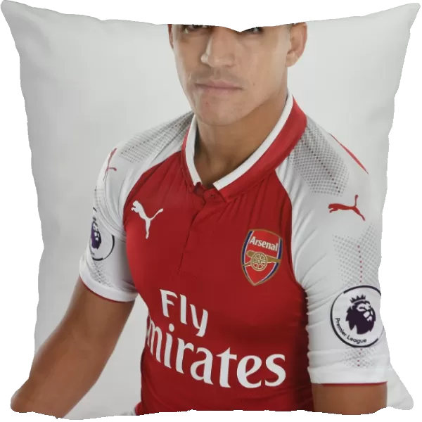 Alexis Sanchez's Arsenal Team Photocall 2017-18
