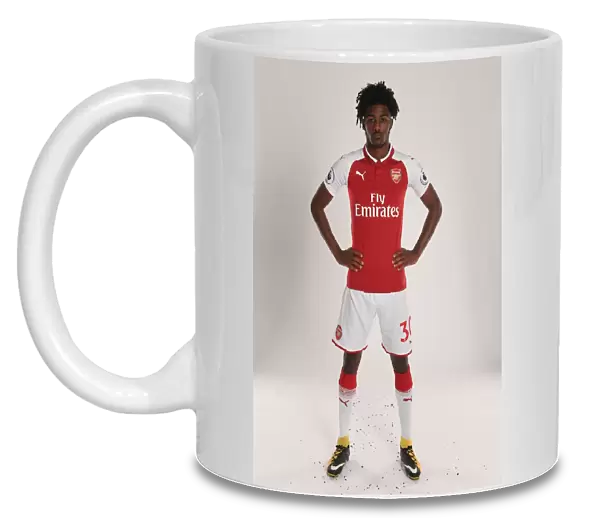 Arsenal First Team 2017-18: Ainsley Maitland-Niles