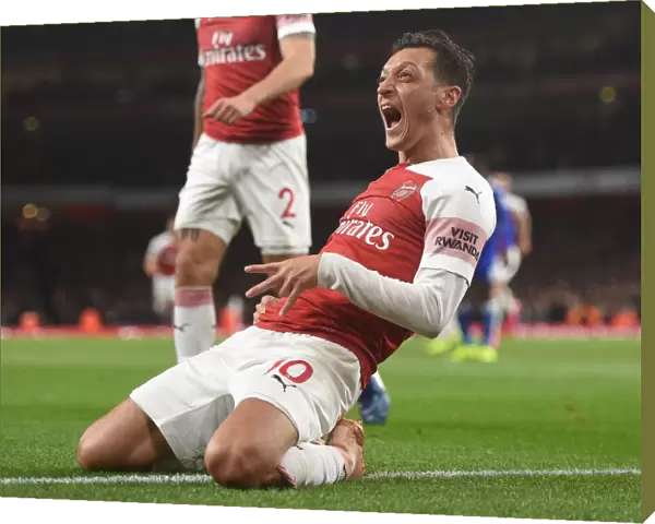 Mesut Ozil Scores First Goal: Arsenal vs Leicester City, Premier League 2018-19
