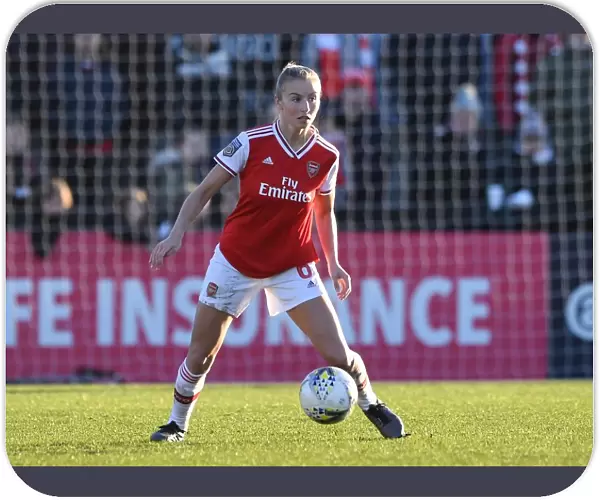Arsenal vs Chelsea: Leah Williamson in Action during the FA Womens Super League Match