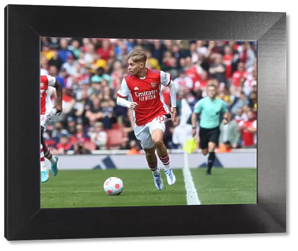 Arsenal vs Manchester United: Emile Smith Rowe Shines in Intense Premier League Clash (2021-22)