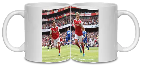 Five-Star Odegaard: Arsenal's Clinical Performance vs. Everton (2021-22) - Martin Odegaard Scores Arsenal's 5th Goal