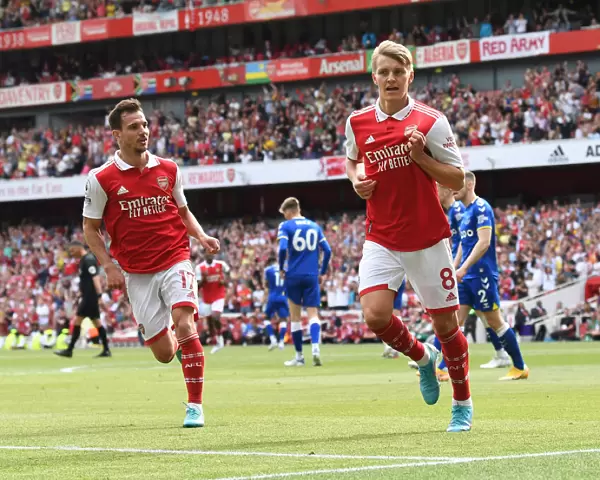 Five-Star Odegaard: Arsenal's Clinical Performance vs. Everton (2021-22) - Martin Odegaard Scores Arsenal's 5th Goal