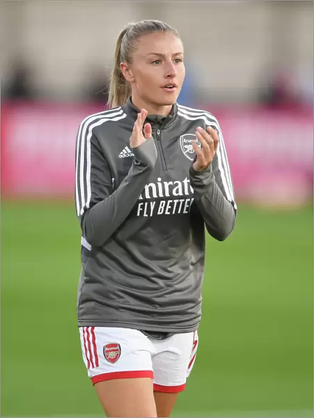 Leah Williamson Rallies Arsenal Fans Before Kick-off Against Brighton & Hove Albion