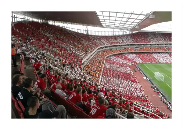 Emirates Stadium, fans in the south end
