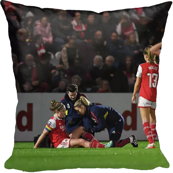 Arsenal's Kim Little Suffers Injury in Arsenal Women vs West Ham United Clash