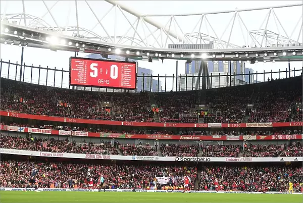 Arsenal Thrashes Nottingham Forest 5-0 in Premier League Showdown