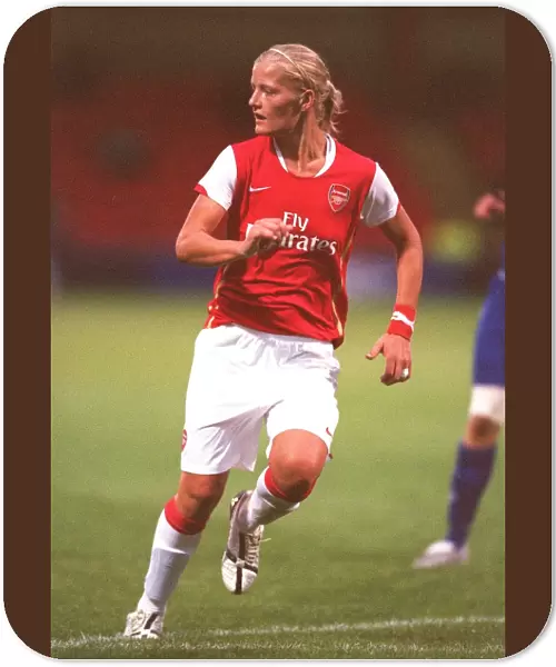 Arsenal's Katie Chapman Scores in 3:0 FA Community Shield Victory over Everton (2006)