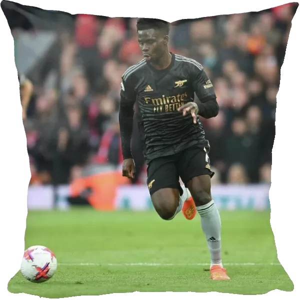 Bukayo Saka in Action: Liverpool vs. Arsenal, Premier League 2022-23