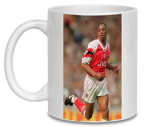 Ian Wright's Triumph: Arsenal's FA Cup Victory in 1993