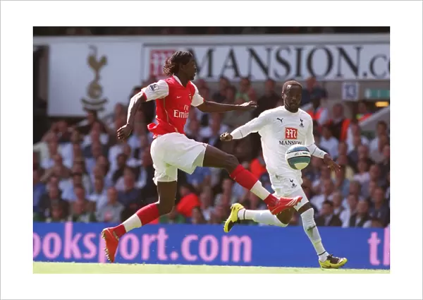 Emmauel Adebayor (Arsenal) Pascal Chimbonda (Tottenham)