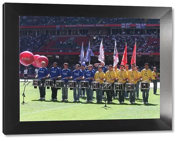 An Arsenal and Chelsea band play before the match. Arsenal 1: 2 Chelsea