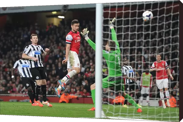 Olivier Giroud's Stunning Hat-trick: Arsenal's Victory Over Newcastle United, April 2014