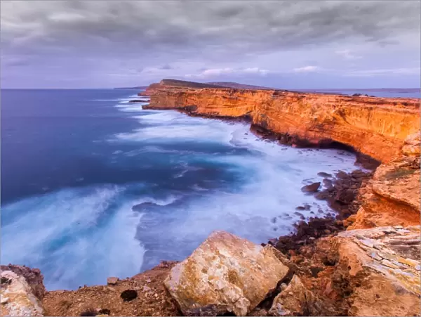 Sheringa cliffs. Eyre Peninsula. South Australia