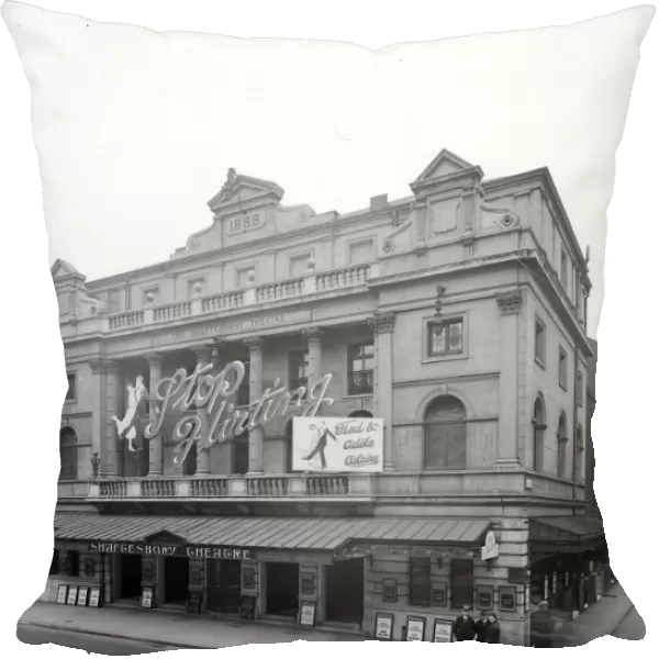 Shaftesbury Theatre