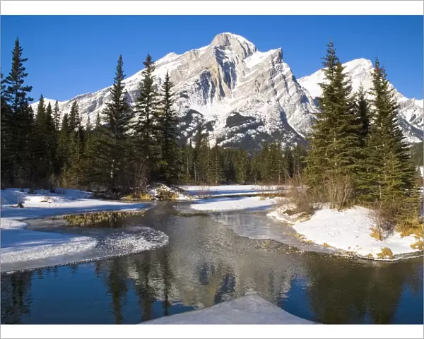 Mount Kidd, Banff National Park, Alberta, British Columbia, Canada