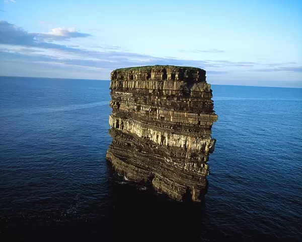 Doonbristy sea stack, Downpatrick Head, Ballycastle, Co Mayo, Ireland