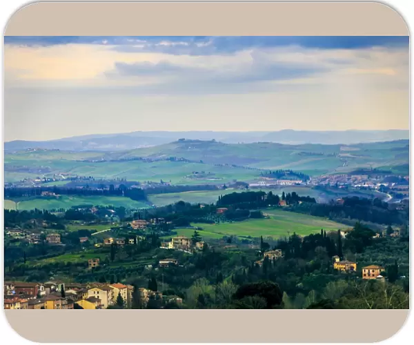 Tuscany landscape around Siena