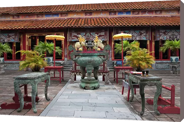 Thien Mieu Temple