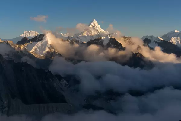 Ama Dablam mountain peak from Kala Pattar