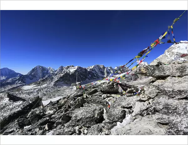 Summit of Kala Patthar mountain 5550M